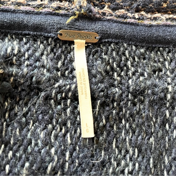 Free People Navy Wool Mohair Alpaca Cotton Blend Sweater Size L - Picture 13 of 13